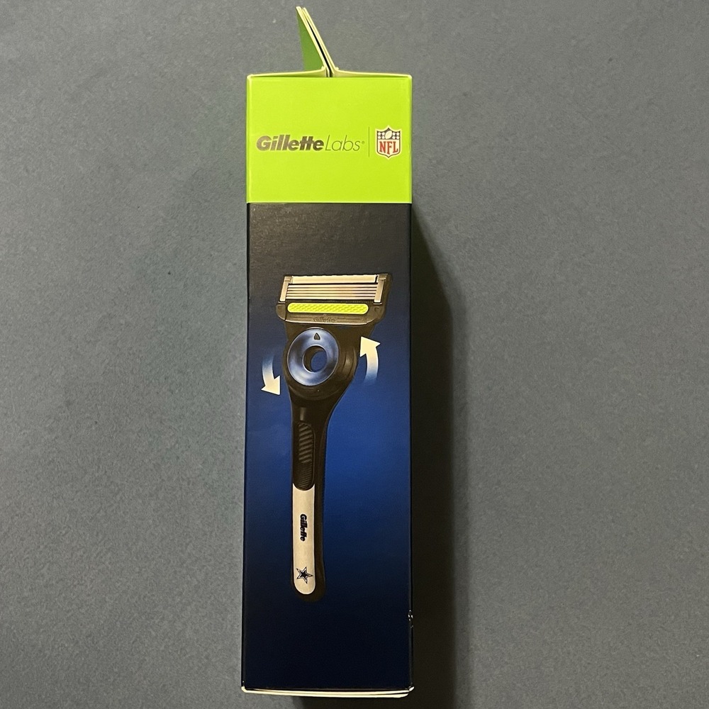 Gillette Labs Official Cowboys Licensed Razor for Men - Picture 3 of 5